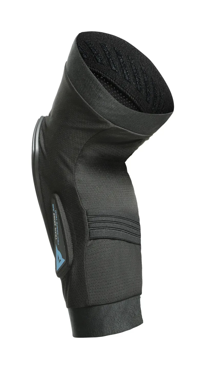 Dainese Trail Skins Air Knee Guards in Black -1
