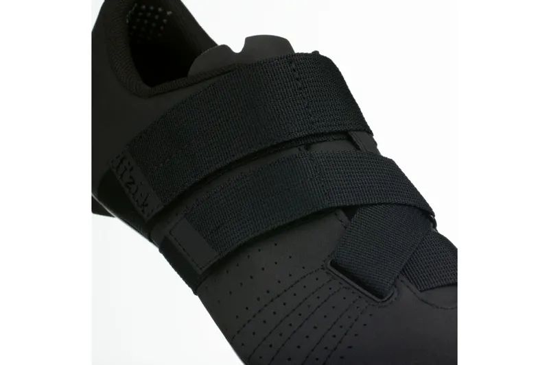 Fizik Tempo Powerstrap R5 Reflective Road Shoe in Grey-4