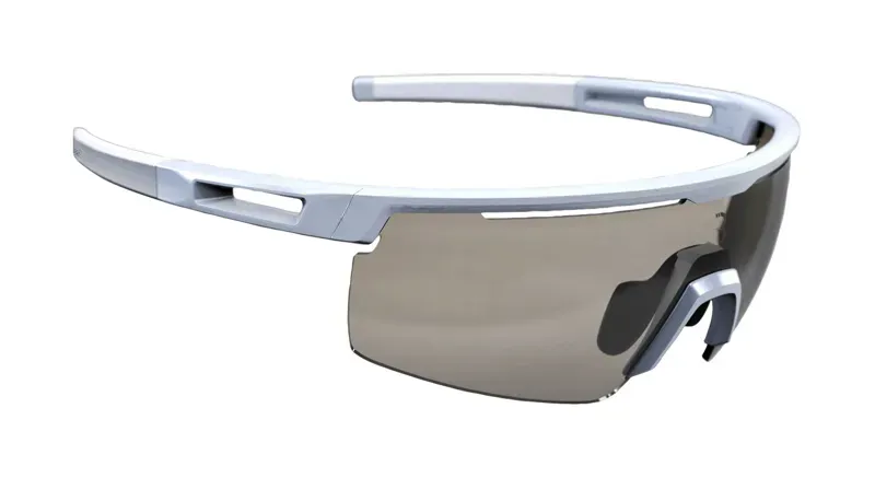 BBB Avenger Photochromic Sport Glasses in White