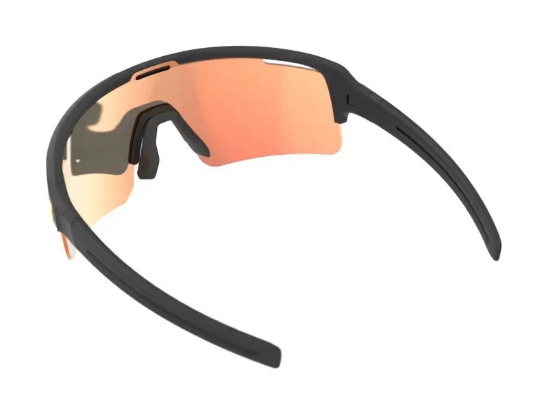 BBB BSG-65 Fuse Photochromic Sport Glasses in Black/Red MLC PH-1
