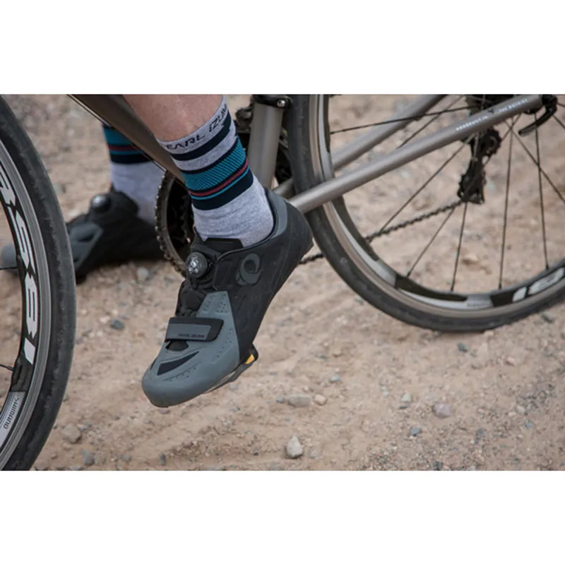 Pearl Izumi Elite Road v5 Mens Shoes in Black-2