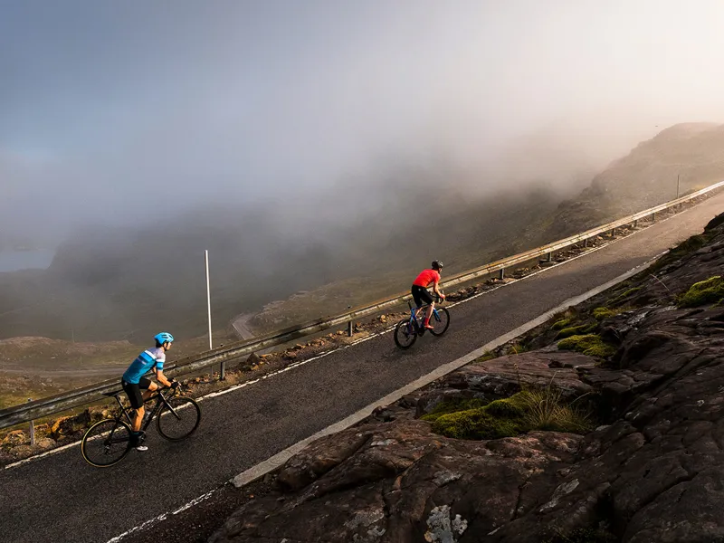 Endura Pro SL Long Leg Road Bib Shorts in Black-8
