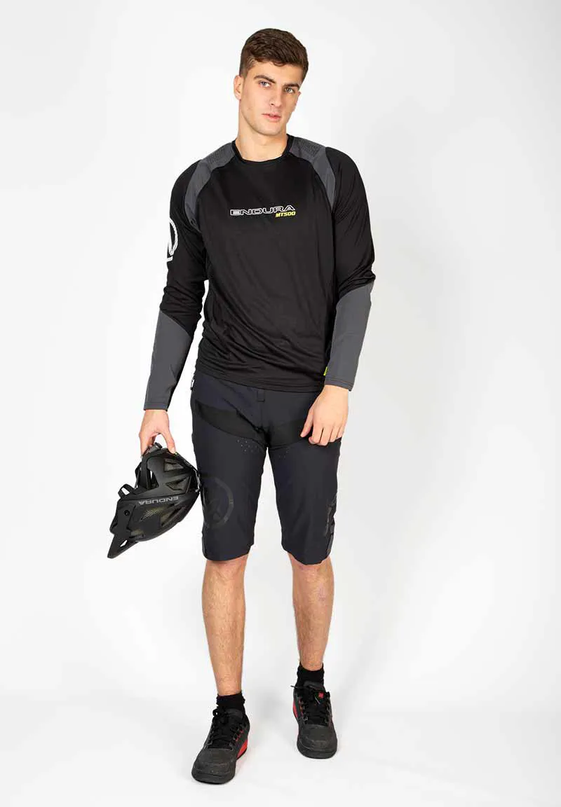 Endura MT500 Burner Shorts II in Black-5