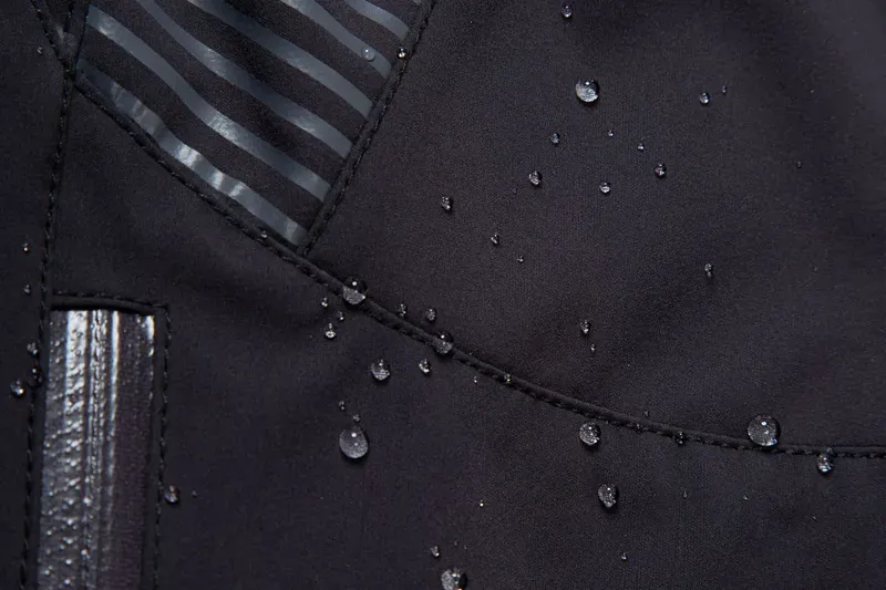 Endura Women's MT500 Spray Baggy Trousers II in Black-7