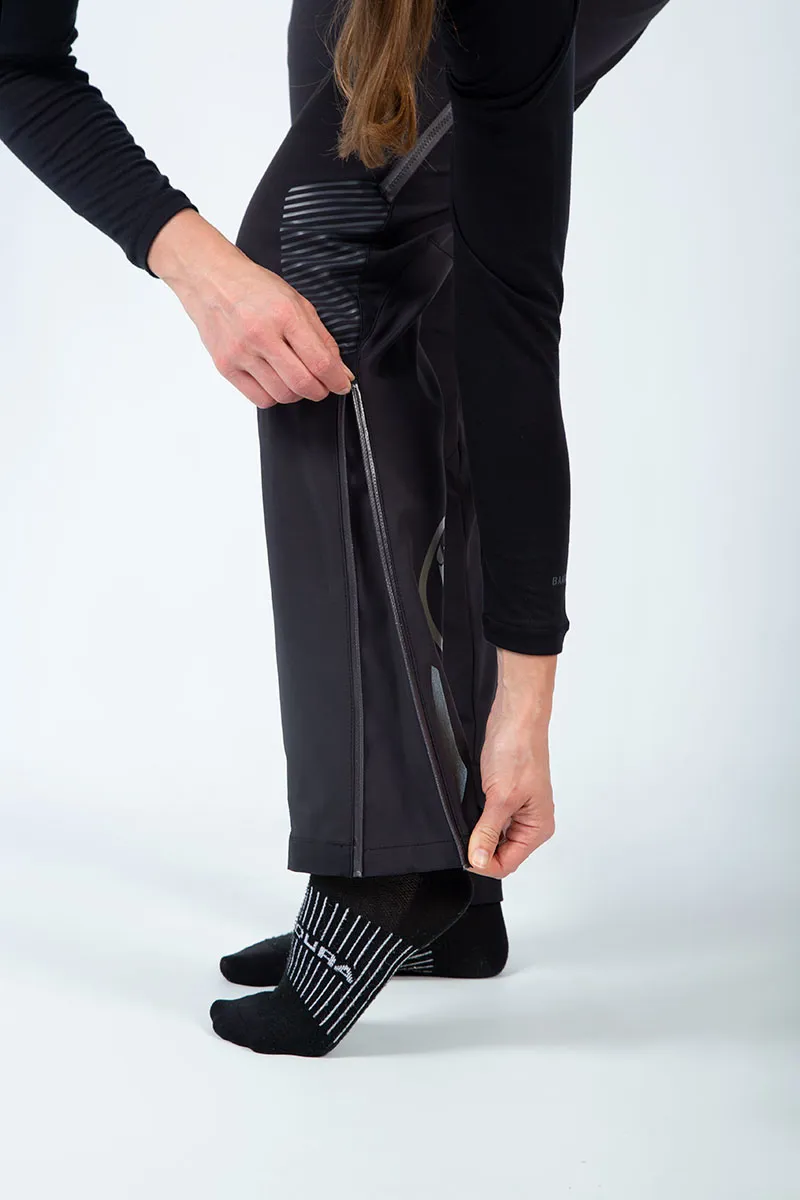 Endura Women's MT500 Spray Baggy Trousers II in Black-3