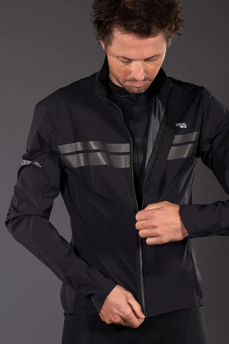 Endura Pro SL Road Windshell Jacket in Black-7