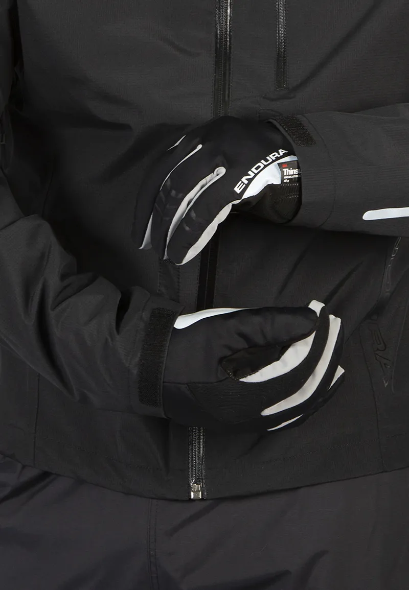 Endura Hummvee Waterproof Jacket in Black-4