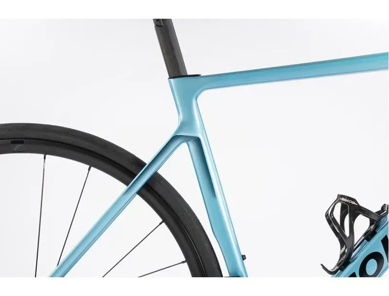 Colnago V4 Disc 2025 Complete Road Bike Ultegra Di2 12-speed in Blue-7