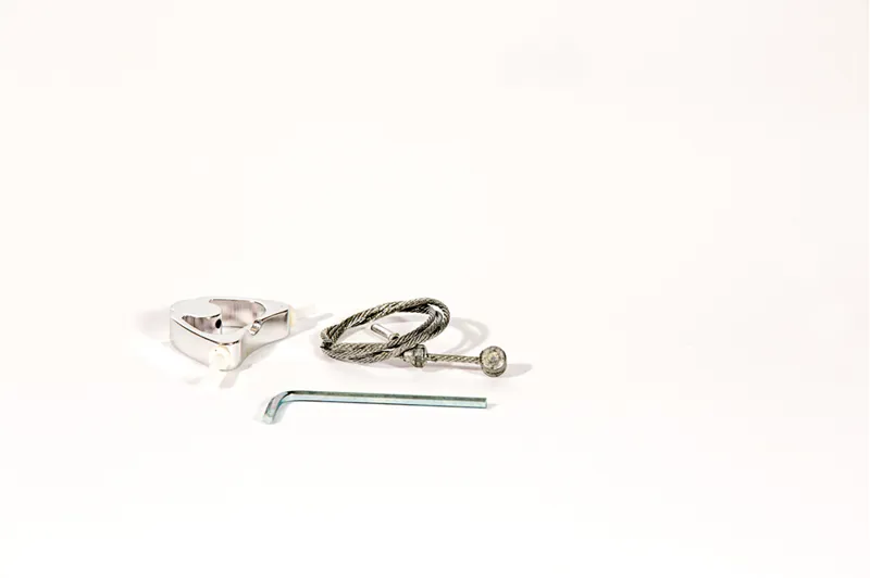 Fibrax Cable Hanger Kit in Silver