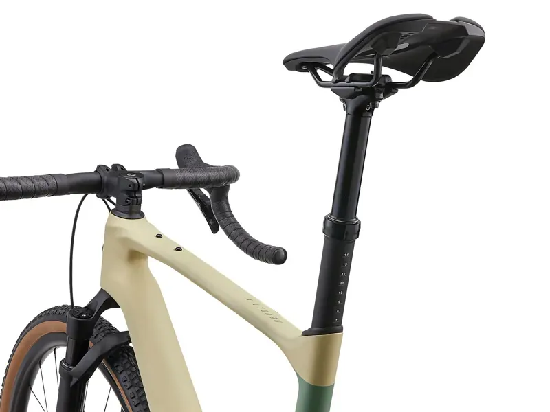Giant Revolt X Advanced Pro 1 Gravel Bike in Pale Olive-5