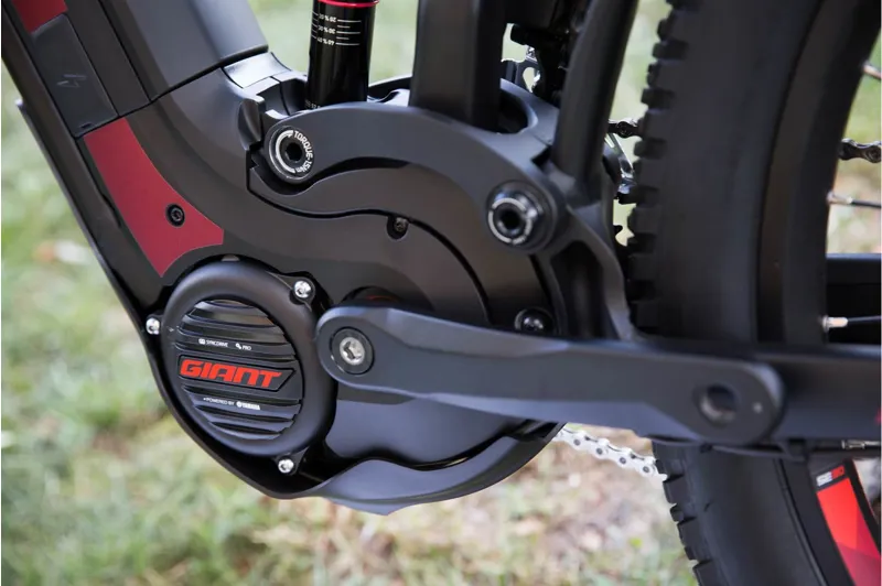 2018 Giant Full-E+ 1.5 Pro Aluminium Electric Bike in Black-1