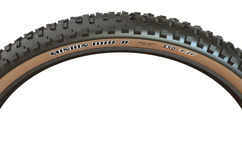 Maxxis Minion DHR II Tyre in Black/Brown-1