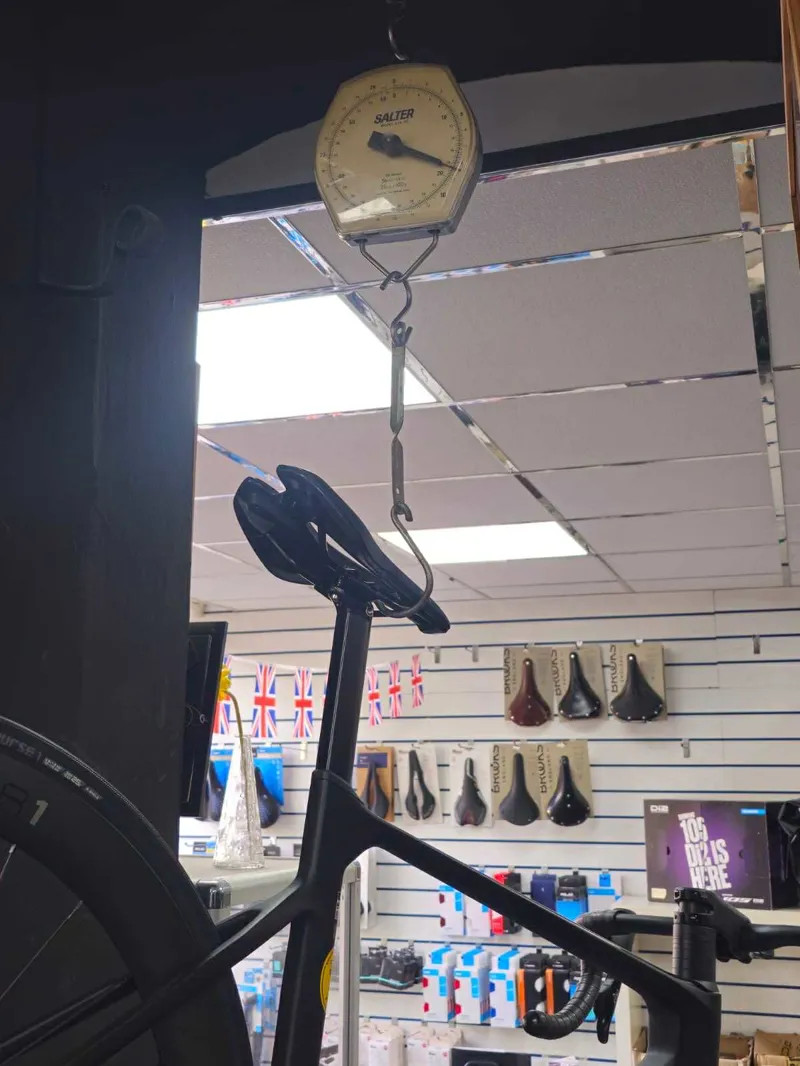 Giant Propel Advanced Pro 1 Road Bike in Carbon-3