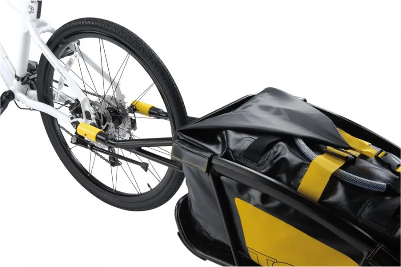 Topeak Journey Trailer QR Axle Bag in Black-1