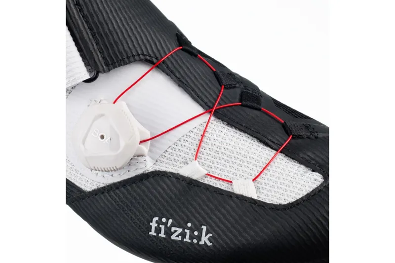 Fizik R3 Transiro Tri Shoes in Black/White-2