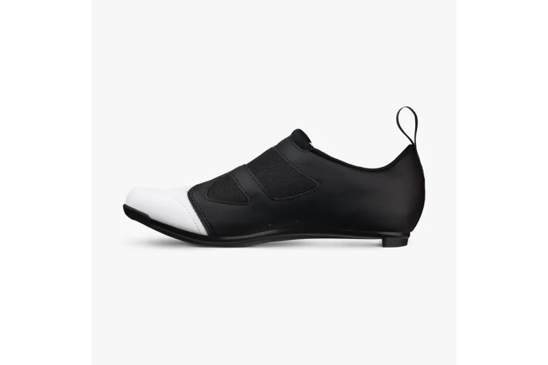Fizik R4 Transiro Tri Shoes in Black/White-5