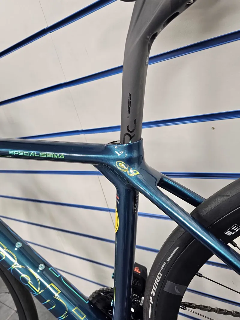 Bianchi Specialissima CV Shimano 105 Di2 Disc R 400 Alloy Wheels Road Bike Dark Green Size 47cm-4