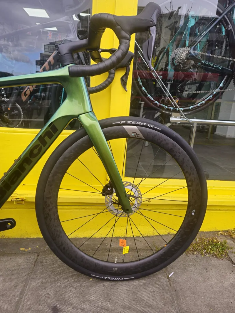 Bianchi INFINITO PRO ULTEGRA Di2 CV 4iiii Powermeter Road Bike 2026-7