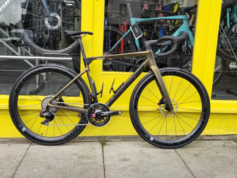Merida Scultura 9000 SRAM Force eTap Road Bike In Gold 2024