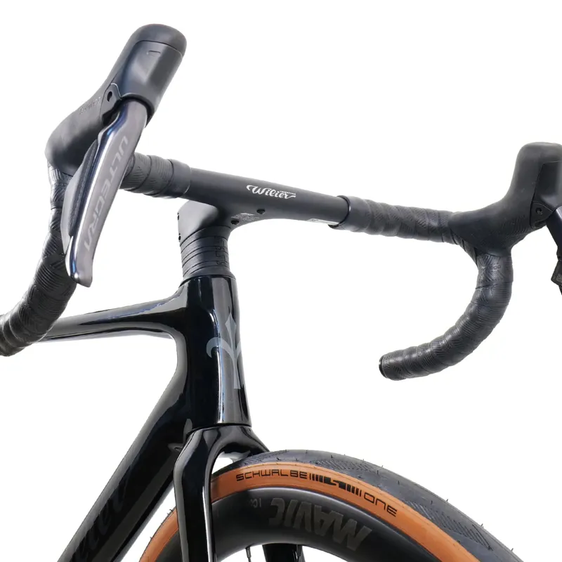 Wilier Filante SL Ultegra Di2 Road Bike in Black With Intergrated Monocoque Carbon Handlebar-2