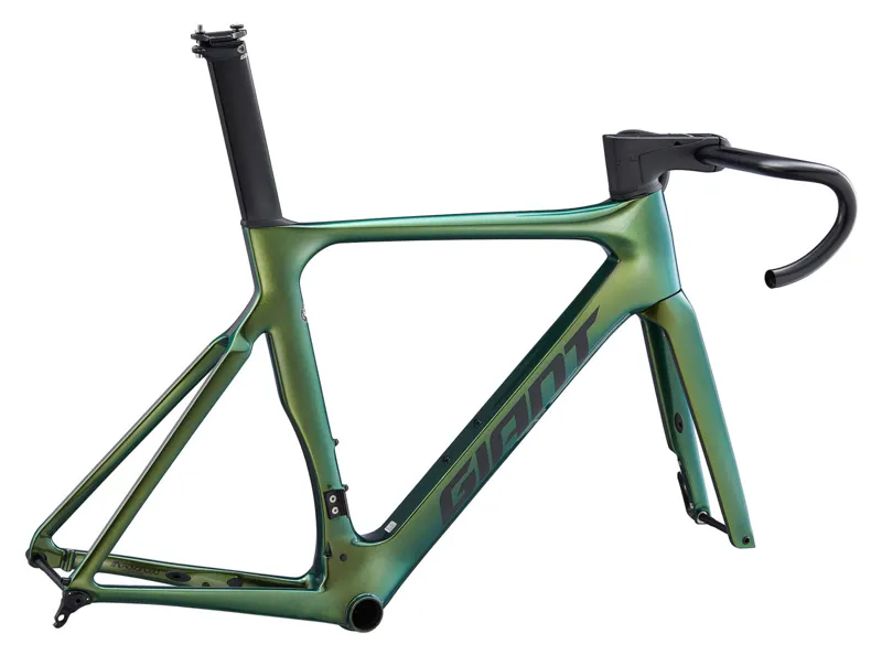 Giant propel green top